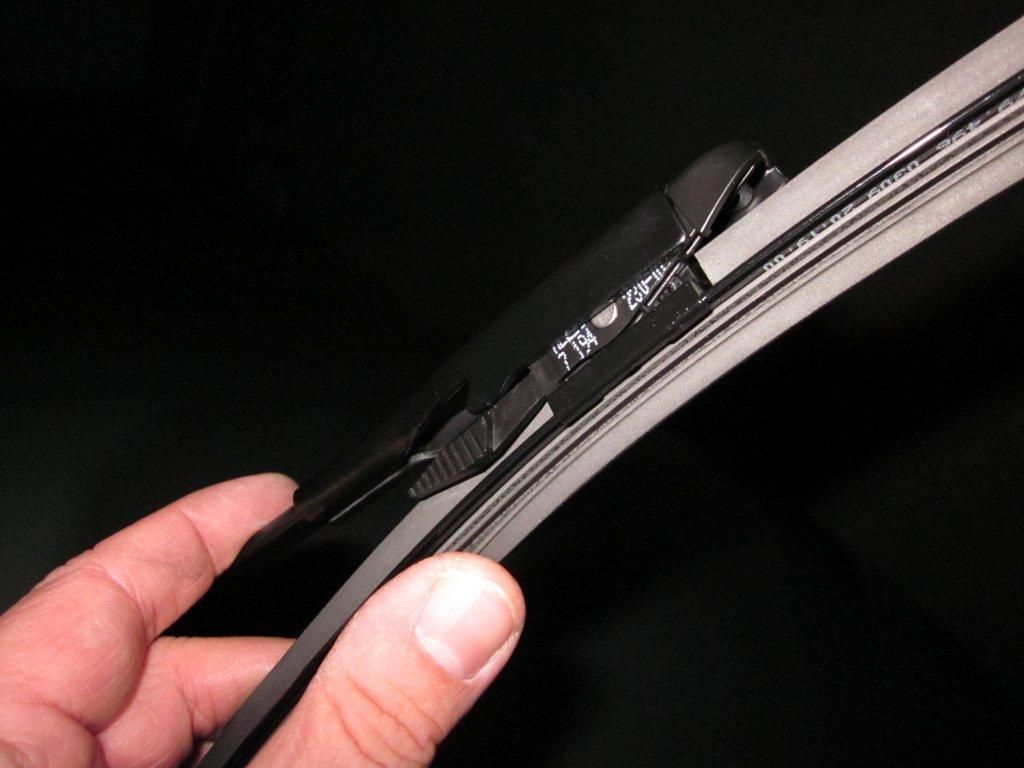 DIY changing your BMW wiper blades…